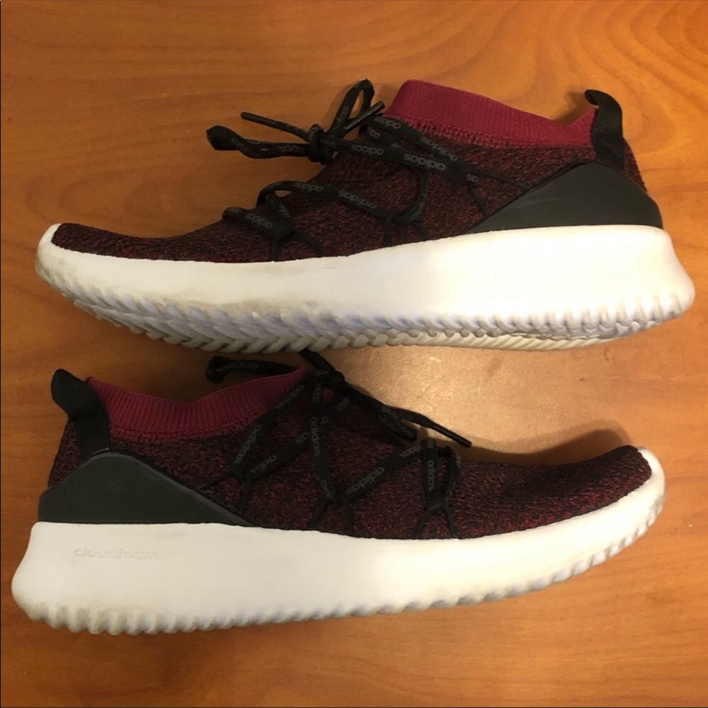 Adidas cloudfoam shoes size 8 women’s